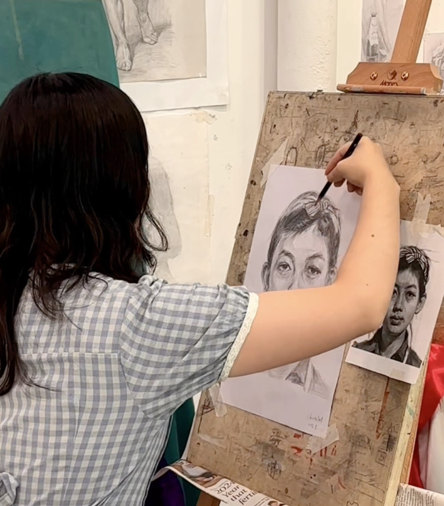 adult drawing and sketching art class art course art lesson adult portrait drawing