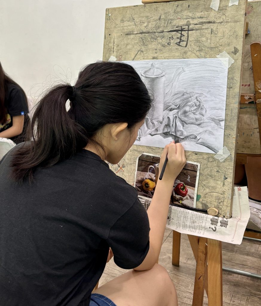DSA drawing and sketching teen Art Portfolio Preparation DSA-SOTA, DSA-MOE art class art course Visual Arts Centre