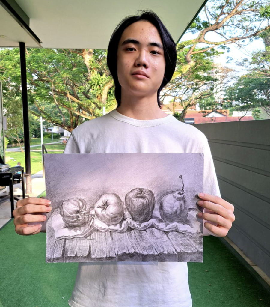 drawing and sketching art class art course art lesson for teenager, adult and kids at Visual Arts Centre 素描速写绘画课程视觉艺术中心