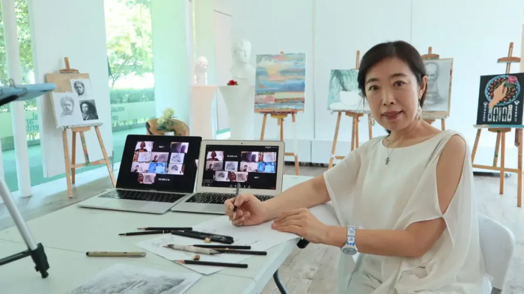 Zoom Art Class with Visual Arts Centre