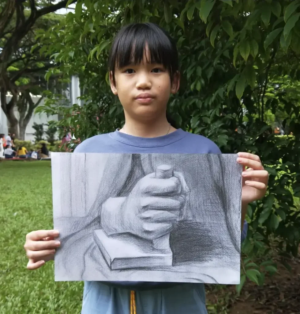 Complete up to as big as A3 drawing and sketching pieces under the guidance of our professional instructors