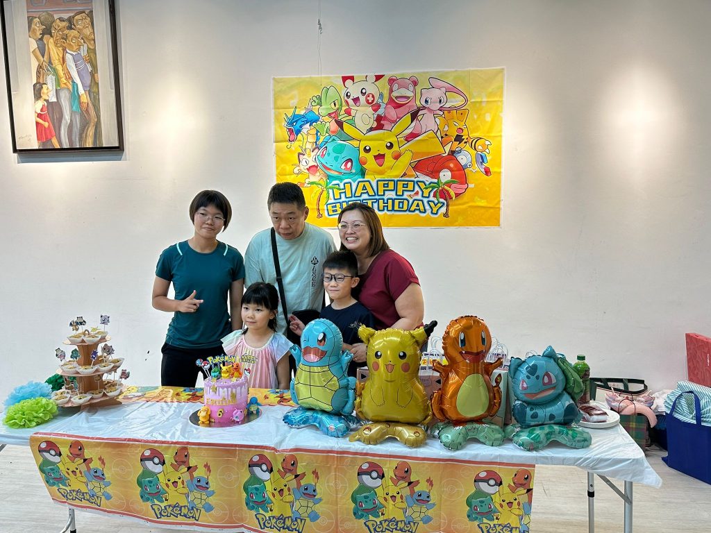 Kid birthday art jamming Visual Arts Centre Singapore.jpeg