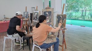 {"type":"elementor","siteurl":"https://visualartscentre.sg/wp-json/","elements":[{"id":"c5732a9","elType":"widget","isInner":false,"isLocked":false,"settings":{"content_width":"full","image":{"url":"https://vac3.sgp1.digitaloceanspaces.com/wp-content/uploads/2022/09/13140107/Michael-Britton-with-student-2.jpg","id":63449,"size":"","alt":"","source":"library"},"image_size":"large","image_custom_dimension":{"width":"","height":""},"caption_source":"none","caption":"","link_to":"none","link":{"url":"","is_external":"","nofollow":"","custom_attributes":""},"open_lightbox":"default","align":"","align_tablet":"","align_mobile":"","width":{"unit":"%","size":"","sizes":[]},"width_tablet":{"unit":"%","size":"","sizes":[]},"width_mobile":{"unit":"%","size":"","sizes":[]},"space":{"unit":"%","size":"","sizes":[]},"space_tablet":{"unit":"%","size":"","sizes":[]},"space_mobile":{"unit":"%","size":"","sizes":[]},"height":{"unit":"px","size":"","sizes":[]},"height_tablet":{"unit":"px","size":"","sizes":[]},"height_mobile":{"unit":"px","size":"","sizes":[]},"object-fit":"","object-fit_tablet":"","object-fit_mobile":"","object-position":"center center","object-position_tablet":"","object-position_mobile":"","opacity":{"unit":"px","size":"","sizes":[]},"css_filters_css_filter":"","css_filters_blur":{"unit":"px","size":0,"sizes":[]},"css_filters_brightness":{"unit":"px","size":100,"sizes":[]},"css_filters_contrast":{"unit":"px","size":100,"sizes":[]},"css_filters_saturate":{"unit":"px","size":100,"sizes":[]},"css_filters_hue":{"unit":"px","size":0,"sizes":[]},"opacity_hover":{"unit":"px","size":"","sizes":[]},"css_filters_hover_css_filter":"","css_filters_hover_blur":{"unit":"px","size":0,"sizes":[]},"css_filters_hover_brightness":{"unit":"px","size":100,"sizes":[]},"css_filters_hover_contrast":{"unit":"px","size":100,"sizes":[]},"css_filters_hover_saturate":{"unit":"px","size":100,"sizes":[]},"css_filters_hover_hue":{"unit":"px","size":0,"sizes":[]},"background_hover_transition":{"unit":"px","size":"","sizes":[]},"hover_animation":"","image_border_border":"","image_border_width":{"unit":"px","top":"","right":"","bottom":"","left":"","isLinked":true},"image_border_width_tablet":{"unit":"px","top":"","right":"","bottom":"","left":"","isLinked":true},"image_border_width_mobile":{"unit":"px","top":"","right":"","bottom":"","left":"","isLinked":true},"image_border_color":"","image_border_radius":{"unit":"px","top":"","right":"","bottom":"","left":"","isLinked":true},"image_border_radius_tablet":{"unit":"px","top":"","right":"","bottom":"","left":"","isLinked":true},"image_border_radius_mobile":{"unit":"px","top":"","right":"","bottom":"","left":"","isLinked":true},"image_box_shadow_box_shadow_type":"","image_box_shadow_box_shadow":{"horizontal":0,"vertical":0,"blur":10,"spread":0,"color":"rgba(0,0,0,0.5)"},"caption_align":"","caption_align_tablet":"","caption_align_mobile":"","text_color":"","caption_background_color":"","caption_typography_typography":"","caption_typography_font_family":"","caption_typography_font_size":{"unit":"px","size":"","sizes":[]},"caption_typography_font_size_tablet":{"unit":"px","size":"","sizes":[]},"caption_typography_font_size_mobile":{"unit":"px","size":"","sizes":[]},"caption_typography_font_weight":"","caption_typography_text_transform":"","caption_typography_font_style":"","caption_typography_text_decoration":"","caption_typography_line_height":{"unit":"em","size":"","sizes":[]},"caption_typography_line_height_tablet":{"unit":"em","size":"","sizes":[]},"caption_typography_line_height_mobile":{"unit":"em","size":"","sizes":[]},"caption_typography_letter_spacing":{"unit":"px","size":"","sizes":[]},"caption_typography_letter_spacing_tablet":{"unit":"px","size":"","sizes":[]},"caption_typography_letter_spacing_mobile":{"unit":"px","size":"","sizes":[]},"caption_typography_word_spacing":{"unit":"em","size":"","sizes":[]},"caption_typography_word_spacing_tablet":{"unit":"em","size":"","sizes":[]},"caption_typography_word_spacing_mobile":{"unit":"em","size":"","sizes":[]},"caption_text_shadow_text_shadow_type":"","caption_text_shadow_text_shadow":{"horizontal":0,"vertical":0,"blur":10,"color":"rgba(0,0,0,0.3)"},"caption_space":{"unit":"px","size":"","sizes":[]},"caption_space_tablet":{"unit":"px","size":"","sizes":[]},"caption_space_mobile":{"unit":"px","size":"","sizes":[]},"_title":"","_margin":{"unit":"px","top":"","right":"","bottom":"","left":"","isLinked":true},"_margin_tablet":{"unit":"px","top":"","right":"","bottom":"","left":"","isLinked":true},"_margin_mobile":{"unit":"px","top":"","right":"","bottom":"","left":"","isLinked":true},"_padding":{"unit":"px","top":"","right":"","bottom":"","left":"","isLinked":true},"_padding_tablet":{"unit":"px","top":"","right":"","bottom":"","left":"","isLinked":true},"_padding_mobile":{"unit":"px","top":"","right":"","bottom":"","left":"","isLinked":true},"_element_width":"","_element_width_tablet":"","_element_width_mobile":"","_element_custom_width":{"unit":"%","size":"","sizes":[]},"_element_custom_width_tablet":{"unit":"px","size":"","sizes":[]},"_element_custom_width_mobile":{"unit":"px","size":"","sizes":[]},"_grid_column":"","_grid_column_tablet":"","_grid_column_mobile":"","_grid_column_custom":"","_grid_column_custom_tablet":"","_grid_column_custom_mobile":"","_grid_row":"","_grid_row_tablet":"","_grid_row_mobile":"","_grid_row_custom":"","_grid_row_custom_tablet":"","_grid_row_custom_mobile":"","_flex_align_self":"","_flex_align_self_tablet":"","_flex_align_self_mobile":"","_flex_order":"","_flex_order_tablet":"","_flex_order_mobile":"","_flex_order_custom":"","_flex_order_custom_tablet":"","_flex_order_custom_mobile":"","_flex_size":"","_flex_size_tablet":"","_flex_size_mobile":"","_flex_grow":1,"_flex_grow_tablet":"","_flex_grow_mobile":"","_flex_shrink":1,"_flex_shrink_tablet":"","_flex_shrink_mobile":"","_element_vertical_align":"","_element_vertical_align_tablet":"","_element_vertical_align_mobile":"","_position":"","_offset_orientation_h":"start","_offset_x":{"unit":"px","size":0,"sizes":[]},"_offset_x_tablet":{"unit":"px","size":"","sizes":[]},"_offset_x_mobile":{"unit":"px","size":"","sizes":[]},"_offset_x_end":{"unit":"px","size":0,"sizes":[]},"_offset_x_end_tablet":{"unit":"px","size":"","sizes":[]},"_offset_x_end_mobile":{"unit":"px","size":"","sizes":[]},"_offset_orientation_v":"start","_offset_y":{"unit":"px","size":0,"sizes":[]},"_offset_y_tablet":{"unit":"px","size":"","sizes":[]},"_offset_y_mobile":{"unit":"px","size":"","sizes":[]},"_offset_y_end":{"unit":"px","size":0,"sizes":[]},"_offset_y_end_tablet":{"unit":"px","size":"","sizes":[]},"_offset_y_end_mobile":{"unit":"px","size":"","sizes":[]},"_z_index":"","_z_index_tablet":"","_z_index_mobile":"","_element_id":"","_css_classes":"","e_display_conditions":"","_element_cache":"","eael_wrapper_link_switch":"","eael_wrapper_link":{"url":"","is_external":"","nofollow":"","custom_attributes":""},"eael_wrapper_link_disable_traditional":"","eael_hover_effect_switch":"","eael_hover_effect_enable_live_changes":"","eael_hover_effect_opacity_popover":"","eael_hover_effect_opacity":{"unit":"px","size":0.8,"sizes":[]},"eael_hover_effect_filter_popover":"","eael_hover_effect_blur_is_on":"","eael_hover_effect_blur":{"unit":"px","size":1,"sizes":[]},"eael_hover_effect_contrast_is_on":"","eael_hover_effect_contrast":{"unit":"px","size":80,"sizes":[]},"eael_hover_effect_grayscale_is_on":"","eael_hover_effect_grayscal":{"unit":"px","size":40,"sizes":[]},"eael_hover_effect_invert_is_on":"","eael_hover_effect_invert":{"unit":"px","size":70,"sizes":[]},"eael_hover_effect_saturate_is_on":"","eael_hover_effect_saturate":{"unit":"px","size":50,"sizes":[]},"eael_hover_effect_sepia_is_on":"","eael_hover_effect_sepia":{"unit":"px","size":50,"sizes":[]},"eael_hover_effect_offset_popover":"","eael_hover_effect_offset_left":{"unit":"px","size":5,"sizes":[]},"eael_hover_effect_offset_left_tablet":{"unit":"px","size":"","sizes":[]},"eael_hover_effect_offset_left_mobile":{"unit":"px","size":"","sizes":[]},"eael_hover_effect_offset_top":{"unit":"px","size":5,"sizes":[]},"eael_hover_effect_offset_top_tablet":{"unit":"px","size":"","sizes":[]},"eael_hover_effect_offset_top_mobile":{"unit":"px","size":"","sizes":[]},"eael_hover_effect_transform_popover":"","eael_hover_effect_rotate_is_on":"","eael_hover_effect_transform_rotatex":{"unit":"px","size":0,"sizes":[]},"eael_hover_effect_transform_rotatex_tablet":{"unit":"px","size":"","sizes":[]},"eael_hover_effect_transform_rotatex_mobile":{"unit":"px","size":"","sizes":[]},"eael_hover_effect_transform_rotatey":{"unit":"px","size":0,"sizes":[]},"eael_hover_effect_transform_rotatey_tablet":{"unit":"px","size":"","sizes":[]},"eael_hover_effect_transform_rotatey_mobile":{"unit":"px","size":"","sizes":[]},"eael_hover_effect_transform_rotatez":{"unit":"px","size":5,"sizes":[]},"eael_hover_effect_transform_rotatez_tablet":{"unit":"px","size":"","sizes":[]},"eael_hover_effect_transform_rotatez_mobile":{"unit":"px","size":"","sizes":[]},"eael_hover_effect_scale_is_on":"","eael_hover_effect_transform_scalex":{"unit":"px","size":0.9,"sizes":[]},"eael_hover_effect_transform_scalex_tablet":{"unit":"px","size":"","sizes":[]},"eael_hover_effect_transform_scalex_mobile":{"unit":"px","size":"","sizes":[]},"eael_hover_effect_transform_scaley":{"unit":"px","size":0.9,"sizes":[]},"eael_hover_effect_transform_scaley_tablet":{"unit":"px","size":"","sizes":[]},"eael_hover_effect_transform_scaley_mobile":{"unit":"px","size":"","sizes":[]},"eael_hover_effect_skew_is_on":"","eael_hover_effect_transform_skewx":{"unit":"px","size":5,"sizes":[]},"eael_hover_effect_transform_skewx_tablet":{"unit":"px","size":"","sizes":[]},"eael_hover_effect_transform_skewx_mobile":{"unit":"px","size":"","sizes":[]},"eael_hover_effect_transform_skewy":{"unit":"px","size":5,"sizes":[]},"eael_hover_effect_transform_skewy_tablet":{"unit":"px","size":"","sizes":[]},"eael_hover_effect_transform_skewy_mobile":{"unit":"px","size":"","sizes":[]},"eael_hover_effect_general_settings_duration":{"unit":"px","size":1000,"sizes":[]},"eael_hover_effect_general_settings_delay":{"unit":"px","size":"","sizes":[]},"eael_hover_effect_general_settings_easing":"ease","eael_hover_effect_opacity_popover_hover":"","eael_hover_effect_opacity_hover":{"unit":"px","size":1,"sizes":[]},"eael_hover_effect_filter_hover_popover":"","eael_hover_effect_blur_hover_is_on":"","eael_hover_effect_blur_hover":{"unit":"px","size":0,"sizes":[]},"eael_hover_effect_contrast_hover_is_on":"","eael_hover_effect_contrast_hover":{"unit":"%","size":100,"sizes":[]},"eael_hover_effect_grayscale_hover_is_on":"","eael_hover_effect_grayscal_hover":{"unit":"%","size":0,"sizes":[]},"eael_hover_effect_invert_hover_is_on":"","eael_hover_effect_invert_hover":{"unit":"%","size":0,"sizes":[]},"eael_hover_effect_saturate_hover_is_on":"","eael_hover_effect_saturate_hover":{"unit":"%","size":100,"sizes":[]},"eael_hover_effect_sepia_hover_is_on":"","eael_hover_effect_sepia_hover":{"unit":"px","size":1,"sizes":[]},"eael_hover_effect_offset_hover_popover":"","eael_hover_effect_offset_hover_left":{"unit":"px","size":0,"sizes":[]},"eael_hover_effect_offset_hover_left_tablet":{"unit":"px","size":"","sizes":[]},"eael_hover_effect_offset_hover_left_mobile":{"unit":"px","size":"","sizes":[]},"eael_hover_effect_offset_hover_top":{"unit":"px","size":0,"sizes":[]},"eael_hover_effect_offset_hover_top_tablet":{"unit":"px","size":"","sizes":[]},"eael_hover_effect_offset_hover_top_mobile":{"unit":"px","size":"","sizes":[]},"eael_hover_effect_transform_hover_popover":"","eael_hover_effect_rotate_hover_is_on":"","eael_hover_effect_transform_hover_rotatex":{"unit":"px","size":0,"sizes":[]},"eael_hover_effect_transform_hover_rotatex_tablet":{"unit":"px","size":"","sizes":[]},"eael_hover_effect_transform_hover_rotatex_mobile":{"unit":"px","size":"","sizes":[]},"eael_hover_effect_transform_hover_rotatey":{"unit":"px","size":0,"sizes":[]},"eael_hover_effect_transform_hover_rotatey_tablet":{"unit":"px","size":"","sizes":[]},"eael_hover_effect_transform_hover_rotatey_mobile":{"unit":"px","size":"","sizes":[]},"eael_hover_effect_transform_hover_rotatez":{"unit":"px","size":0,"sizes":[]},"eael_hover_effect_transform_hover_rotatez_tablet":{"unit":"px","size":"","sizes":[]},"eael_hover_effect_transform_hover_rotatez_mobile":{"unit":"px","size":"","sizes":[]},"eael_hover_effect_scale_hover_is_on":"","eael_hover_effect_transform_hover_scalex":{"unit":"px","size":1,"sizes":[]},"eael_hover_effect_transform_hover_scalex_tablet":{"unit":"px","size":"","sizes":[]},"eael_hover_effect_transform_hover_scalex_mobile":{"unit":"px","size":"","sizes":[]},"eael_hover_effect_transform_hover_scaley":{"unit":"px","size":0,"sizes":[]},"eael_hover_effect_transform_hover_scaley_tablet":{"unit":"px","size":"","sizes":[]},"eael_hover_effect_transform_hover_scaley_mobile":{"unit":"px","size":"","sizes":[]},"eael_hover_effect_skew_hover_is_on":"","eael_hover_effect_transform_hover_skewx":{"unit":"px","size":0,"sizes":[]},"eael_hover_effect_transform_hover_skewx_tablet":{"unit":"px","size":"","sizes":[]},"eael_hover_effect_transform_hover_skewx_mobile":{"unit":"px","size":"","sizes":[]},"eael_hover_effect_transform_hover_skewy":{"unit":"px","size":0,"sizes":[]},"eael_hover_effect_transform_hover_skewy_tablet":{"unit":"px","size":"","sizes":[]},"eael_hover_effect_transform_hover_skewy_mobile":{"unit":"px","size":"","sizes":[]},"eael_hover_effect_general_settings_hover_duration":{"unit":"px","size":1000,"sizes":[]},"eael_hover_effect_general_settings_hover_delay":{"unit":"px","size":"","sizes":[]},"eael_hover_effect_general_settings_hover_easing":"ease","eael_hover_effect_hover_tilt":"","eael_liquid_glass_effect_switch":"","eael_liquid_glass_effect":"effect1","eael_liquid_glass_effect_bg_color_effect1":"#FFFFFF1F","eael_liquid_glass_effect_bg_color_effect2":"#FFFFFF1F","eael_liquid_glass_effect_backdrop_filter_effect1":{"unit":"px","size":24,"sizes":[]},"eael_liquid_glass_effect_backdrop_filter_effect2":{"unit":"px","size":20,"sizes":[]},"eael_liquid_glass_effect_brightness_effect2":{"unit":"px","size":1,"sizes":[]},"eael_liquid_glass_shadow_effect":"effect1","eael_liquid_glass_border_effect1_border":"solid","eael_liquid_glass_border_effect1_width":{"unit":"px","top":"1","right":"1","bottom":"1","left":"1","isLinked":false},"eael_liquid_glass_border_effect1_width_tablet":{"unit":"px","top":"","right":"","bottom":"","left":"","isLinked":true},"eael_liquid_glass_border_effect1_width_mobile":{"unit":"px","top":"","right":"","bottom":"","left":"","isLinked":true},"eael_liquid_glass_border_effect1_color":"#FFFFFF1F","eael_liquid_glass_border_effect2_border":"solid","eael_liquid_glass_border_effect2_width":{"unit":"px","top":"1","right":"1","bottom":"1","left":"1","isLinked":false},"eael_liquid_glass_border_effect2_width_tablet":{"unit":"px","top":"","right":"","bottom":"","left":"","isLinked":true},"eael_liquid_glass_border_effect2_width_mobile":{"unit":"px","top":"","right":"","bottom":"","left":"","isLinked":true},"eael_liquid_glass_border_effect2_color":"#FFFFFF1F","eael_liquid_glass_border_effect3_border":"solid","eael_liquid_glass_border_effect3_width":{"unit":"px","top":"1","right":"1","bottom":"1","left":"1","isLinked":false},"eael_liquid_glass_border_effect3_width_tablet":{"unit":"px","top":"","right":"","bottom":"","left":"","isLinked":true},"eael_liquid_glass_border_effect3_width_mobile":{"unit":"px","top":"","right":"","bottom":"","left":"","isLinked":true},"eael_liquid_glass_border_effect3_color":"#FFFFFF1F","eael_liquid_glass_border_effect4_border":"solid","eael_liquid_glass_border_effect4_width":{"unit":"px","top":"1","right":"1","bottom":"1","left":"1","isLinked":false},"eael_liquid_glass_border_effect4_width_tablet":{"unit":"px","top":"","right":"","bottom":"","left":"","isLinked":true},"eael_liquid_glass_border_effect4_width_mobile":{"unit":"px","top":"","right":"","bottom":"","left":"","isLinked":true},"eael_liquid_glass_border_effect4_color":"#AAAAAA1A","eael_liquid_glass_border_radius_effect1":{"unit":"px","top":24,"right":24,"bottom":24,"left":24,"isLinked":true},"eael_liquid_glass_border_radius_effect2":{"unit":"px","top":16,"right":16,"bottom":16,"left":16,"isLinked":true},"eael_liquid_glass_border_radius_effect3":{"unit":"px","top":8,"right":8,"bottom":8,"left":8,"isLinked":true},"eael_liquid_glass_border_radius_effect4":{"unit":"px","top":24,"right":24,"bottom":24,"left":24,"isLinked":true},"eael_liquid_glass_shadow_effect1_box_shadow_type":"yes","eael_liquid_glass_shadow_effect1_box_shadow":{"horizontal":0,"vertical":19,"blur":26,"spread":1,"color":"rgba(0,0,0,0.78)"},"eael_liquid_glass_shadow_effect1_box_shadow_position":" ","eael_liquid_glass_shadow_effect2_box_shadow_type":"yes","eael_liquid_glass_shadow_effect2_box_shadow":{"horizontal":0,"vertical":0,"blur":33,"spread":-2,"color":"#383C65"},"eael_liquid_glass_shadow_effect2_box_shadow_position":" ","eael_liquid_glass_shadow_effect3_box_shadow_type":"yes","eael_liquid_glass_shadow_effect3_box_shadow":{"horizontal":1,"vertical":1,"blur":10,"spread":5,"color":"rgba(255, 255, 255, 0.4)"},"eael_liquid_glass_shadow_effect3_box_shadow_position":" ","eael_liquid_glass_shadow_effect4_box_shadow_type":"yes","eael_liquid_glass_shadow_effect4_box_shadow":{"horizontal":0,"vertical":9,"blur":21,"spread":0,"color":"#00000040"},"eael_liquid_glass_shadow_effect4_box_shadow_position":" ","eael_enable_image_masking":"","eael_image_masking_type":"clip","eael_image_masking_clip_path":"bavel","eael_image_masking_enable_custom_clip_path":"","eael_image_masking_custom_clip_path":"clip-path: polygon(50% 0%, 80% 10%, 100% 35%, 100% 70%, 80% 90%, 50% 100%, 20% 90%, 0% 70%, 0% 35%, 20% 10%);","eael_image_masking_svg":"polygon","eael_image_masking_hover_effect":"","eael_image_masking_clip_path_hover":"bavel","eael_image_masking_enable_custom_clip_path_hover":"","eael_image_masking_custom_clip_path_hover":"clip-path: polygon(50% 0%, 80% 10%, 100% 35%, 100% 70%, 80% 90%, 50% 100%, 20% 90%, 0% 70%, 0% 35%, 20% 10%);","eael_image_masking_svg_hover":"polygon","eael_image_masking_hover_selector":"","eael_image_masking_image_size":"contain","eael_image_masking_image_custom_size_custom":{"unit":"px","size":"","sizes":[]},"eael_image_masking_image_position":"center center","eael_image_masking_image_repeat":"no-repeat","eael_image_masking_svg_url":"https://visualartscentre.sg/wp-content/plugins/essential-addons-for-elementor-lite/assets/front-end/img/image-masking/svg-shapes/","motion_fx_motion_fx_scrolling":"","motion_fx_translateY_effect":"","motion_fx_translateY_direction":"","motion_fx_translateY_speed":{"unit":"px","size":4,"sizes":[]},"motion_fx_translateY_affectedRange":{"unit":"%","size":"","sizes":{"start":0,"end":100}},"motion_fx_translateX_effect":"","motion_fx_translateX_direction":"","motion_fx_translateX_speed":{"unit":"px","size":4,"sizes":[]},"motion_fx_translateX_affectedRange":{"unit":"%","size":"","sizes":{"start":0,"end":100}},"motion_fx_opacity_effect":"","motion_fx_opacity_direction":"out-in","motion_fx_opacity_level":{"unit":"px","size":10,"sizes":[]},"motion_fx_opacity_range":{"unit":"%","size":"","sizes":{"start":20,"end":80}},"motion_fx_blur_effect":"","motion_fx_blur_direction":"out-in","motion_fx_blur_level":{"unit":"px","size":7,"sizes":[]},"motion_fx_blur_range":{"unit":"%","size":"","sizes":{"start":20,"end":80}},"motion_fx_rotateZ_effect":"","motion_fx_rotateZ_direction":"","motion_fx_rotateZ_speed":{"unit":"px","size":1,"sizes":[]},"motion_fx_rotateZ_affectedRange":{"unit":"%","size":"","sizes":{"start":0,"end":100}},"motion_fx_scale_effect":"","motion_fx_scale_direction":"out-in","motion_fx_scale_speed":{"unit":"px","size":4,"sizes":[]},"motion_fx_scale_range":{"unit":"%","size":"","sizes":{"start":20,"end":80}},"motion_fx_transform_origin_x":"center","motion_fx_transform_origin_y":"center","motion_fx_devices":["desktop","tablet","mobile"],"motion_fx_range":"","motion_fx_motion_fx_mouse":"","motion_fx_mouseTrack_effect":"","motion_fx_mouseTrack_direction":"","motion_fx_mouseTrack_speed":{"unit":"px","size":1,"sizes":[]},"motion_fx_tilt_effect":"","motion_fx_tilt_direction":"","motion_fx_tilt_speed":{"unit":"px","size":4,"sizes":[]},"handle_motion_fx_asset_loading":"","sticky":"","sticky_on":["desktop","tablet","mobile"],"sticky_offset":0,"sticky_offset_tablet":"","sticky_offset_mobile":"","sticky_effects_offset":0,"sticky_effects_offset_tablet":"","sticky_effects_offset_mobile":"","sticky_anchor_link_offset":0,"sticky_anchor_link_offset_tablet":"","sticky_anchor_link_offset_mobile":"","sticky_parent":"","_animation":"","_animation_tablet":"","_animation_mobile":"","animation_duration":"","_animation_delay":"","_transform_rotate_popover":"","_transform_rotateZ_effect":{"unit":"px","size":"","sizes":[]},"_transform_rotateZ_effect_tablet":{"unit":"deg","size":"","sizes":[]},"_transform_rotateZ_effect_mobile":{"unit":"deg","size":"","sizes":[]},"_transform_rotate_3d":"","_transform_rotateX_effect":{"unit":"px","size":"","sizes":[]},"_transform_rotateX_effect_tablet":{"unit":"deg","size":"","sizes":[]},"_transform_rotateX_effect_mobile":{"unit":"deg","size":"","sizes":[]},"_transform_rotateY_effect":{"unit":"px","size":"","sizes":[]},"_transform_rotateY_effect_tablet":{"unit":"deg","size":"","sizes":[]},"_transform_rotateY_effect_mobile":{"unit":"deg","size":"","sizes":[]},"_transform_perspective_effect":{"unit":"px","size":"","sizes":[]},"_transform_perspective_effect_tablet":{"unit":"px","size":"","sizes":[]},"_transform_perspective_effect_mobile":{"unit":"px","size":"","sizes":[]},"_transform_translate_popover":"","_transform_translateX_effect":{"unit":"px","size":"","sizes":[]},"_transform_translateX_effect_tablet":{"unit":"px","size":"","sizes":[]},"_transform_translateX_effect_mobile":{"unit":"px","size":"","sizes":[]},"_transform_translateY_effect":{"unit":"px","size":"","sizes":[]},"_transform_translateY_effect_tablet":{"unit":"px","size":"","sizes":[]},"_transform_translateY_effect_mobile":{"unit":"px","size":"","sizes":[]},"_transform_scale_popover":"","_transform_keep_proportions":"yes","_transform_scale_effect":{"unit":"px","size":"","sizes":[]},"_transform_scale_effect_tablet":{"unit":"px","size":"","sizes":[]},"_transform_scale_effect_mobile":{"unit":"px","size":"","sizes":[]},"_transform_scaleX_effect":{"unit":"px","size":"","sizes":[]},"_transform_scaleX_effect_tablet":{"unit":"px","size":"","sizes":[]},"_transform_scaleX_effect_mobile":{"unit":"px","size":"","sizes":[]},"_transform_scaleY_effect":{"unit":"px","size":"","sizes":[]},"_transform_scaleY_effect_tablet":{"unit":"px","size":"","sizes":[]},"_transform_scaleY_effect_mobile":{"unit":"px","size":"","sizes":[]},"_transform_skew_popover":"","_transform_skewX_effect":{"unit":"px","size":"","sizes":[]},"_transform_skewX_effect_tablet":{"unit":"deg","size":"","sizes":[]},"_transform_skewX_effect_mobile":{"unit":"deg","size":"","sizes":[]},"_transform_skewY_effect":{"unit":"px","size":"","sizes":[]},"_transform_skewY_effect_tablet":{"unit":"deg","size":"","sizes":[]},"_transform_skewY_effect_mobile":{"unit":"deg","size":"","sizes":[]},"_transform_flipX_effect":"","_transform_flipY_effect":"","_transform_rotate_popover_hover":"","_transform_rotateZ_effect_hover":{"unit":"px","size":"","sizes":[]},"_transform_rotateZ_effect_hover_tablet":{"unit":"deg","size":"","sizes":[]},"_transform_rotateZ_effect_hover_mobile":{"unit":"deg","size":"","sizes":[]},"_transform_rotate_3d_hover":"","_transform_rotateX_effect_hover":{"unit":"px","size":"","sizes":[]},"_transform_rotateX_effect_hover_tablet":{"unit":"deg","size":"","sizes":[]},"_transform_rotateX_effect_hover_mobile":{"unit":"deg","size":"","sizes":[]},"_transform_rotateY_effect_hover":{"unit":"px","size":"","sizes":[]},"_transform_rotateY_effect_hover_tablet":{"unit":"deg","size":"","sizes":[]},"_transform_rotateY_effect_hover_mobile":{"unit":"deg","size":"","sizes":[]},"_transform_perspective_effect_hover":{"unit":"px","size":"","sizes":[]},"_transform_perspective_effect_hover_tablet":{"unit":"px","size":"","sizes":[]},"_transform_perspective_effect_hover_mobile":{"unit":"px","size":"","sizes":[]},"_transform_translate_popover_hover":"","_transform_translateX_effect_hover":{"unit":"px","size":"","sizes":[]},"_transform_translateX_effect_hover_tablet":{"unit":"px","size":"","sizes":[]},"_transform_translateX_effect_hover_mobile":{"unit":"px","size":"","sizes":[]},"_transform_translateY_effect_hover":{"unit":"px","size":"","sizes":[]},"_transform_translateY_effect_hover_tablet":{"unit":"px","size":"","sizes":[]},"_transform_translateY_effect_hover_mobile":{"unit":"px","size":"","sizes":[]},"_transform_scale_popover_hover":"","_transform_keep_proportions_hover":"yes","_transform_scale_effect_hover":{"unit":"px","size":"","sizes":[]},"_transform_scale_effect_hover_tablet":{"unit":"px","size":"","sizes":[]},"_transform_scale_effect_hover_mobile":{"unit":"px","size":"","sizes":[]},"_transform_scaleX_effect_hover":{"unit":"px","size":"","sizes":[]},"_transform_scaleX_effect_hover_tablet":{"unit":"px","size":"","sizes":[]},"_transform_scaleX_effect_hover_mobile":{"unit":"px","size":"","sizes":[]},"_transform_scaleY_effect_hover":{"unit":"px","size":"","sizes":[]},"_transform_scaleY_effect_hover_tablet":{"unit":"px","size":"","sizes":[]},"_transform_scaleY_effect_hover_mobile":{"unit":"px","size":"","sizes":[]},"_transform_skew_popover_hover":"","_transform_skewX_effect_hover":{"unit":"px","size":"","sizes":[]},"_transform_skewX_effect_hover_tablet":{"unit":"deg","size":"","sizes":[]},"_transform_skewX_effect_hover_mobile":{"unit":"deg","size":"","sizes":[]},"_transform_skewY_effect_hover":{"unit":"px","size":"","sizes":[]},"_transform_skewY_effect_hover_tablet":{"unit":"deg","size":"","sizes":[]},"_transform_skewY_effect_hover_mobile":{"unit":"deg","size":"","sizes":[]},"_transform_flipX_effect_hover":"","_transform_flipY_effect_hover":"","_transform_transition_hover":{"unit":"px","size":"","sizes":[]},"motion_fx_transform_x_anchor_point":"","motion_fx_transform_x_anchor_point_tablet":"","motion_fx_transform_x_anchor_point_mobile":"","motion_fx_transform_y_anchor_point":"","motion_fx_transform_y_anchor_point_tablet":"","motion_fx_transform_y_anchor_point_mobile":"","_background_background":"","_background_color":"","_background_color_stop":{"unit":"%","size":0,"sizes":[]},"_background_color_stop_tablet":{"unit":"%","size":"","sizes":[]},"_background_color_stop_mobile":{"unit":"%","size":"","sizes":[]},"_background_color_b":"#f2295b","_background_color_b_stop":{"unit":"%","size":100,"sizes":[]},"_background_color_b_stop_tablet":{"unit":"%","size":"","sizes":[]},"_background_color_b_stop_mobile":{"unit":"%","size":"","sizes":[]},"_background_gradient_type":"linear","_background_gradient_angle":{"unit":"deg","size":180,"sizes":[]},"_background_gradient_angle_tablet":{"unit":"deg","size":"","sizes":[]},"_background_gradient_angle_mobile":{"unit":"deg","size":"","sizes":[]},"_background_gradient_position":"center center","_background_gradient_position_tablet":"center center","_background_gradient_position_mobile":"center center","_background_image":{"url":"","id":"","size":""},"_background_image_tablet":{"url":"","id":"","size":""},"_background_image_mobile":{"url":"","id":"","size":""},"_background_position":"","_background_position_tablet":"","_background_position_mobile":"","_background_xpos":{"unit":"px","size":0,"sizes":[]},"_background_xpos_tablet":{"unit":"px","size":0,"sizes":[]},"_background_xpos_mobile":{"unit":"px","size":0,"sizes":[]},"_background_ypos":{"unit":"px","size":0,"sizes":[]},"_background_ypos_tablet":{"unit":"px","size":0,"sizes":[]},"_background_ypos_mobile":{"unit":"px","size":0,"sizes":[]},"_background_attachment":"","_background_repeat":"","_background_repeat_tablet":"","_background_repeat_mobile":"","_background_size":"","_background_size_tablet":"","_background_size_mobile":"","_background_bg_width":{"unit":"%","size":100,"sizes":[]},"_background_bg_width_tablet":{"unit":"px","size":"","sizes":[]},"_background_bg_width_mobile":{"unit":"px","size":"","sizes":[]},"_background_video_link":"","_background_video_start":"","_background_video_end":"","_background_play_once":"","_background_play_on_mobile":"","_background_privacy_mode":"","_background_video_fallback":{"url":"","id":"","size":""},"_background_slideshow_gallery":[],"_background_slideshow_loop":"yes","_background_slideshow_slide_duration":5000,"_background_slideshow_slide_transition":"fade","_background_slideshow_transition_duration":500,"_background_slideshow_background_size":"","_background_slideshow_background_size_tablet":"","_background_slideshow_background_size_mobile":"","_background_slideshow_background_position":"","_background_slideshow_background_position_tablet":"","_background_slideshow_background_position_mobile":"","_background_slideshow_lazyload":"","_background_slideshow_ken_burns":"","_background_slideshow_ken_burns_zoom_direction":"in","_background_hover_background":"","_background_hover_color":"","_background_hover_color_stop":{"unit":"%","size":0,"sizes":[]},"_background_hover_color_stop_tablet":{"unit":"%","size":"","sizes":[]},"_background_hover_color_stop_mobile":{"unit":"%","size":"","sizes":[]},"_background_hover_color_b":"#f2295b","_background_hover_color_b_stop":{"unit":"%","size":100,"sizes":[]},"_background_hover_color_b_stop_tablet":{"unit":"%","size":"","sizes":[]},"_background_hover_color_b_stop_mobile":{"unit":"%","size":"","sizes":[]},"_background_hover_gradient_type":"linear","_background_hover_gradient_angle":{"unit":"deg","size":180,"sizes":[]},"_background_hover_gradient_angle_tablet":{"unit":"deg","size":"","sizes":[]},"_background_hover_gradient_angle_mobile":{"unit":"deg","size":"","sizes":[]},"_background_hover_gradient_position":"center center","_background_hover_gradient_position_tablet":"center center","_background_hover_gradient_position_mobile":"center center","_background_hover_image":{"url":"","id":"","size":""},"_background_hover_image_tablet":{"url":"","id":"","size":""},"_background_hover_image_mobile":{"url":"","id":"","size":""},"_background_hover_position":"","_background_hover_position_tablet":"","_background_hover_position_mobile":"","_background_hover_xpos":{"unit":"px","size":0,"sizes":[]},"_background_hover_xpos_tablet":{"unit":"px","size":0,"sizes":[]},"_background_hover_xpos_mobile":{"unit":"px","size":0,"sizes":[]},"_background_hover_ypos":{"unit":"px","size":0,"sizes":[]},"_background_hover_ypos_tablet":{"unit":"px","size":0,"sizes":[]},"_background_hover_ypos_mobile":{"unit":"px","size":0,"sizes":[]},"_background_hover_attachment":"","_background_hover_repeat":"","_background_hover_repeat_tablet":"","_background_hover_repeat_mobile":"","_background_hover_size":"","_background_hover_size_tablet":"","_background_hover_size_mobile":"","_background_hover_bg_width":{"unit":"%","size":100,"sizes":[]},"_background_hover_bg_width_tablet":{"unit":"px","size":"","sizes":[]},"_background_hover_bg_width_mobile":{"unit":"px","size":"","sizes":[]},"_background_hover_video_link":"","_background_hover_video_start":"","_background_hover_video_end":"","_background_hover_play_once":"","_background_hover_play_on_mobile":"","_background_hover_privacy_mode":"","_background_hover_video_fallback":{"url":"","id":"","size":""},"_background_hover_slideshow_gallery":[],"_background_hover_slideshow_loop":"yes","_background_hover_slideshow_slide_duration":5000,"_background_hover_slideshow_slide_transition":"fade","_background_hover_slideshow_transition_duration":500,"_background_hover_slideshow_background_size":"","_background_hover_slideshow_background_size_tablet":"","_background_hover_slideshow_background_size_mobile":"","_background_hover_slideshow_background_position":"","_background_hover_slideshow_background_position_tablet":"","_background_hover_slideshow_background_position_mobile":"","_background_hover_slideshow_lazyload":"","_background_hover_slideshow_ken_burns":"","_background_hover_slideshow_ken_burns_zoom_direction":"in","_background_hover_transition":{"unit":"px","size":"","sizes":[]},"_border_border":"","_border_width":{"unit":"px","top":"","right":"","bottom":"","left":"","isLinked":true},"_border_width_tablet":{"unit":"px","top":"","right":"","bottom":"","left":"","isLinked":true},"_border_width_mobile":{"unit":"px","top":"","right":"","bottom":"","left":"","isLinked":true},"_border_color":"","_border_radius":{"unit":"px","top":"","right":"","bottom":"","left":"","isLinked":true},"_border_radius_tablet":{"unit":"px","top":"","right":"","bottom":"","left":"","isLinked":true},"_border_radius_mobile":{"unit":"px","top":"","right":"","bottom":"","left":"","isLinked":true},"_box_shadow_box_shadow_type":"","_box_shadow_box_shadow":{"horizontal":0,"vertical":0,"blur":10,"spread":0,"color":"rgba(0,0,0,0.5)"},"_box_shadow_box_shadow_position":" ","_border_hover_border":"","_border_hover_width":{"unit":"px","top":"","right":"","bottom":"","left":"","isLinked":true},"_border_hover_width_tablet":{"unit":"px","top":"","right":"","bottom":"","left":"","isLinked":true},"_border_hover_width_mobile":{"unit":"px","top":"","right":"","bottom":"","left":"","isLinked":true},"_border_hover_color":"","_border_radius_hover":{"unit":"px","top":"","right":"","bottom":"","left":"","isLinked":true},"_border_radius_hover_tablet":{"unit":"px","top":"","right":"","bottom":"","left":"","isLinked":true},"_border_radius_hover_mobile":{"unit":"px","top":"","right":"","bottom":"","left":"","isLinked":true},"_box_shadow_hover_box_shadow_type":"","_box_shadow_hover_box_shadow":{"horizontal":0,"vertical":0,"blur":10,"spread":0,"color":"rgba(0,0,0,0.5)"},"_box_shadow_hover_box_shadow_position":" ","_border_hover_transition":{"unit":"px","size":"","sizes":[]},"_mask_switch":"","_mask_shape":"circle","_mask_image":{"url":"","id":"","size":""},"_mask_image_tablet":{"url":"","id":"","size":""},"_mask_image_mobile":{"url":"","id":"","size":""},"_mask_size":"contain","_mask_size_tablet":"","_mask_size_mobile":"","_mask_size_scale":{"unit":"%","size":100,"sizes":[]},"_mask_size_scale_tablet":{"unit":"px","size":"","sizes":[]},"_mask_size_scale_mobile":{"unit":"px","size":"","sizes":[]},"_mask_position":"center center","_mask_position_tablet":"","_mask_position_mobile":"","_mask_position_x":{"unit":"%","size":0,"sizes":[]},"_mask_position_x_tablet":{"unit":"px","size":"","sizes":[]},"_mask_position_x_mobile":{"unit":"px","size":"","sizes":[]},"_mask_position_y":{"unit":"%","size":0,"sizes":[]},"_mask_position_y_tablet":{"unit":"px","size":"","sizes":[]},"_mask_position_y_mobile":{"unit":"px","size":"","sizes":[]},"_mask_repeat":"no-repeat","_mask_repeat_tablet":"","_mask_repeat_mobile":"","hide_desktop":"","hide_tablet":"","hide_mobile":"","_attributes":"","custom_css":""},"defaultEditSettings":{"defaultEditRoute":"content"},"elements":[],"widgetType":"image","htmlCache":"\t\t\n\t\t\t\t\t\t\t\t\t\t\t\t\t\t\t\t\t\t\t\t\t\t\t\t\t\t\t\t\t\t\n\t\t","editSettings":{"defaultEditRoute":"content","panel":{"activeTab":"content","activeSection":"section_image"}}}]}