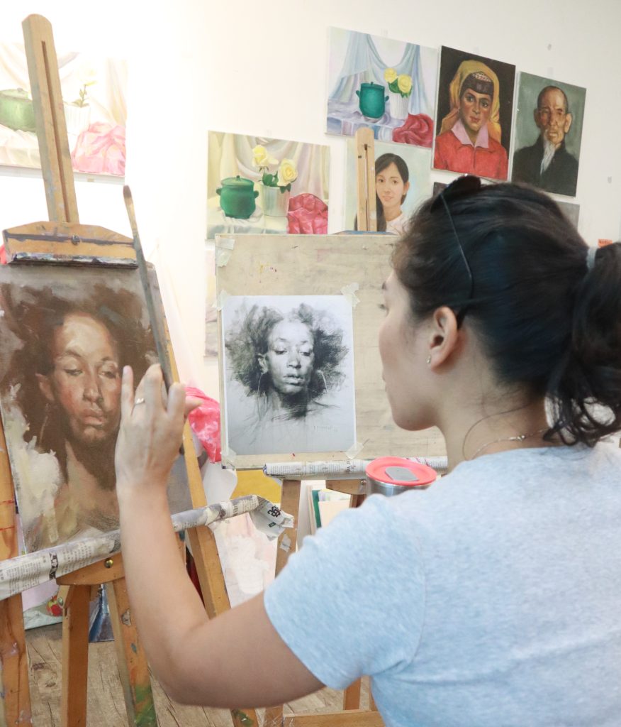 Visual Arts Centre Oil Painting Portrait Art Course for adult_visual_arts_centre_singaproe