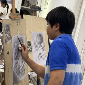 Drawing & sketching art course Visual Arts Centre 专业素描绘画课程 儿童青少年成人