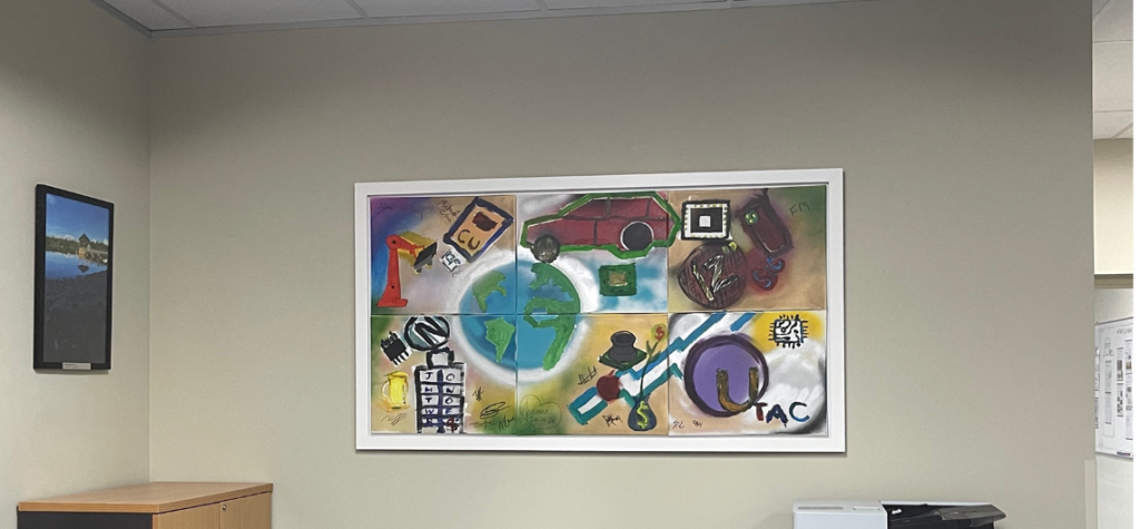 framed graffiti mural spray painting team bonding art jamming artwork