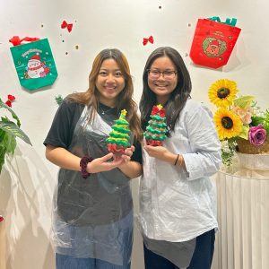 Christmas Team Bonding Plaster Cast Painting Corporate Team Bonding