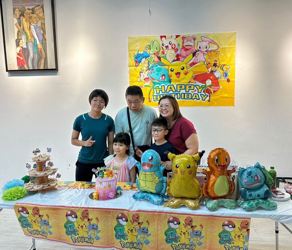 Art Jamming Kids Birthday Party 儿童生日派对活动：绘画 kid birthday party art jamming venue space hire Visual Arts Centre singapore Exhibition Gallery