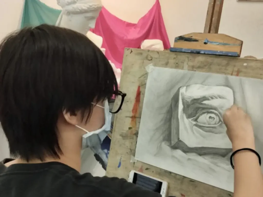 Visual-Arts-Centre-Kids-Art-Immersion-Course