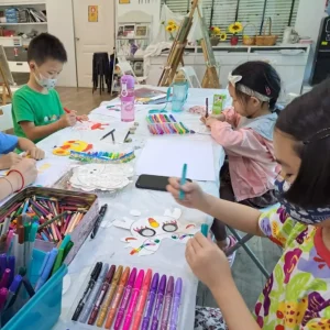 싱가포르 비주얼아트센터의 어린이 및 청소년 대상 홀리데이 아트 코스