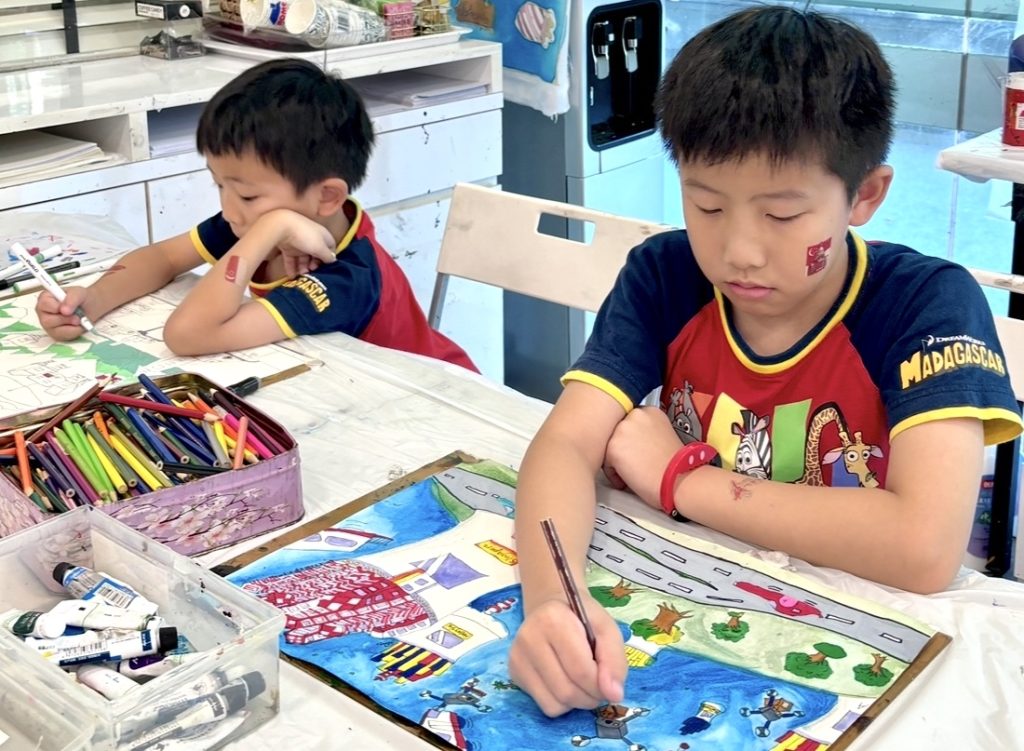 kid/children/teenager drawing & painting art course | art class in Singapore