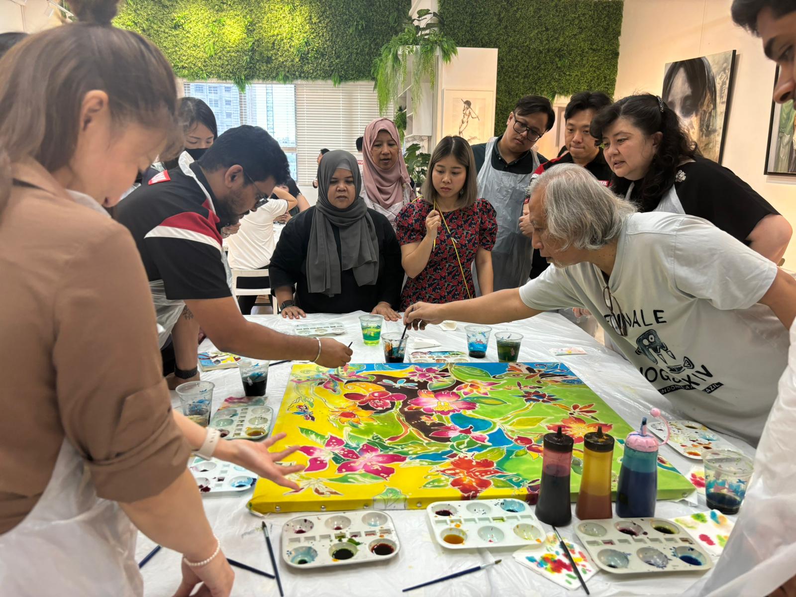Batik Painting Art Jamming Team Bonding mural painting