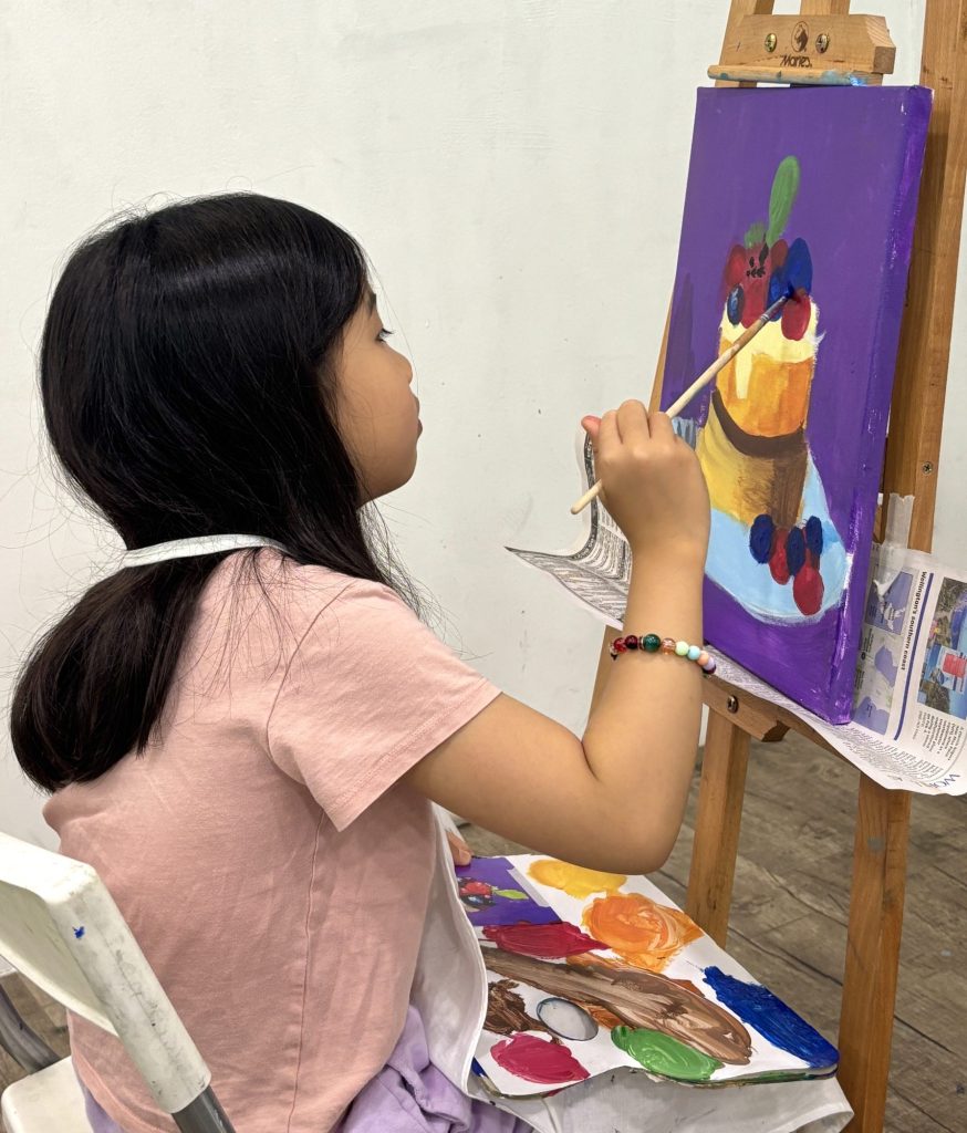 girl children kid child art course art class acrylic painting creative acrylic painting visual arts centre visual arts centre