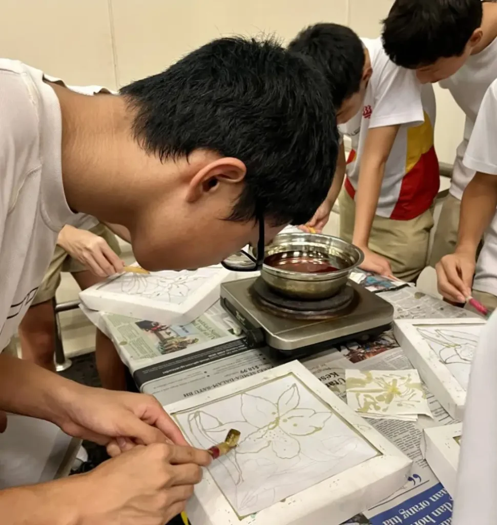 batik painting holiday art program Visual Arts Centre