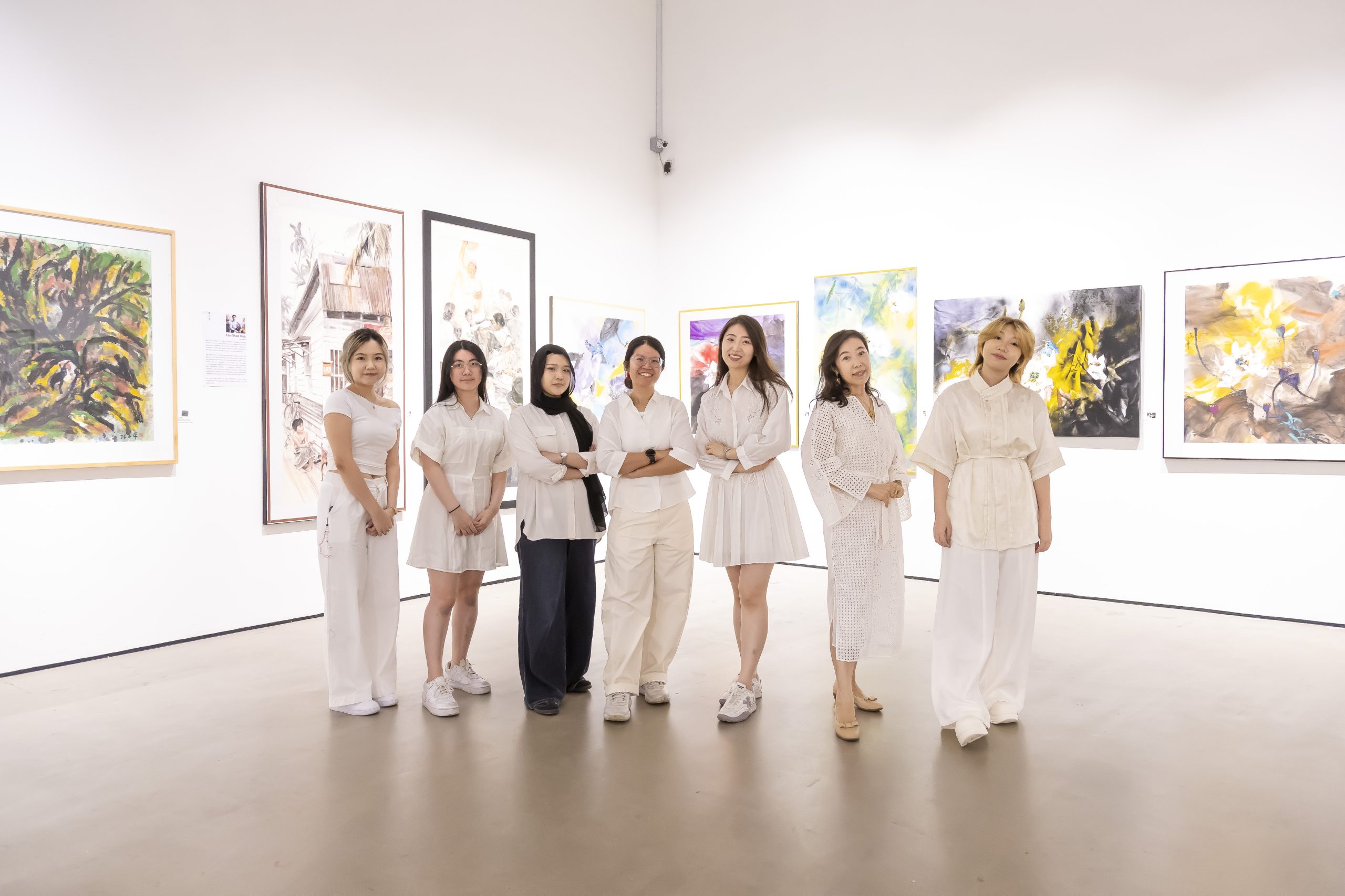 Visual Arts Centre professional team of event planning, art exhibition curation service