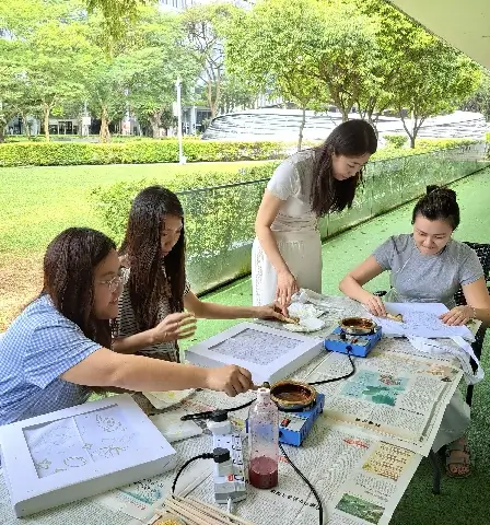 batik painting art workshop experience in Visual Arts Centre