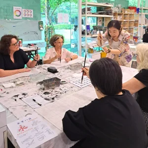 Professional Chinese Idioms & Calligraphy Writing Art Course | Art Class for Adult