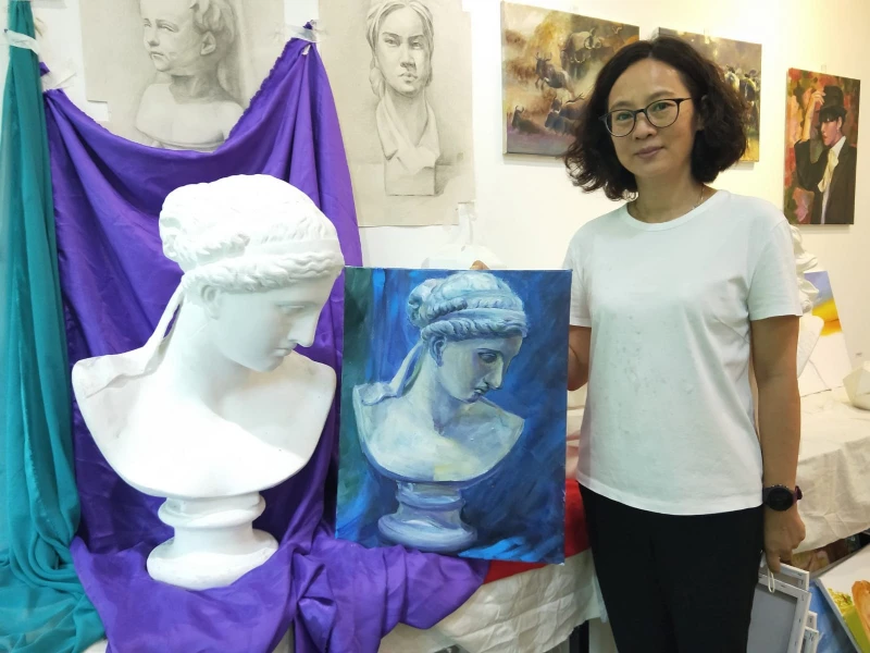 acrylic_painting_class_singapore_visual_arts_centre