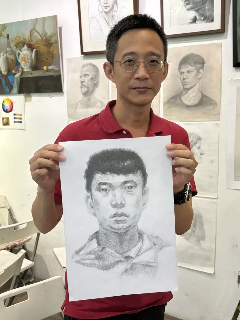 adult art class adult art course portrait drawing and sketching at Visual Arts Centre.png