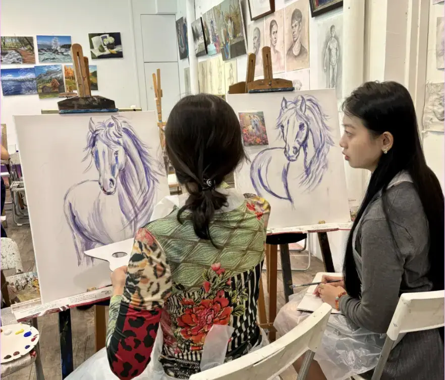 Private Art Class adult acrylic painting art class art course Visual Arts Centre