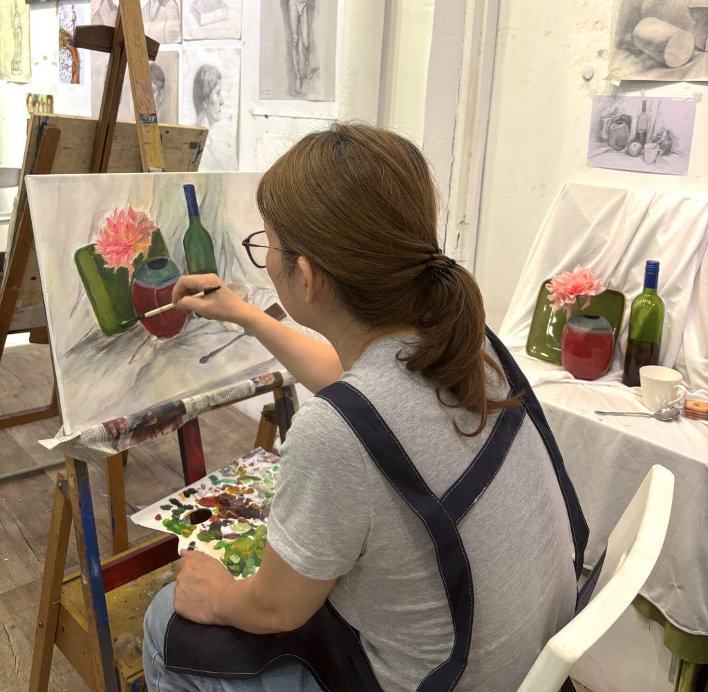 adult art course_ art class - still life acrylic painting