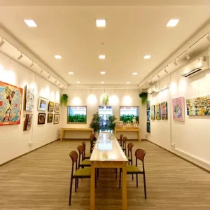 Visual Arts Centre Chinatown Art Gallery & Studio