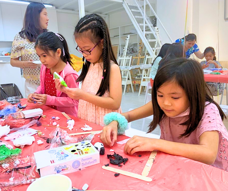 airdry clay air dry clay modelling art course professional art course singapore in visual arts centre best kids children art class art course art lesson