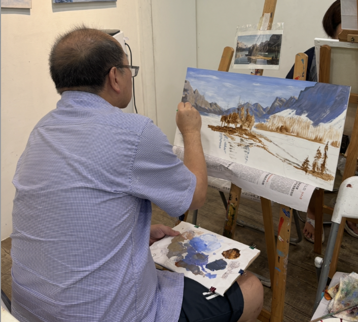 senior ACRYLIC painting art course art class Visual Arts Centre