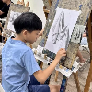 Children learning professional drawing and sketching at Visual Arts Centre Singapore