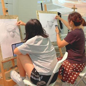 Best Private Drawing & Sketching Art Course | Art Class | Art Lesson in Singapore by Visual Arts Centre for Teenagers | Portfolio Prep | EAE | DSA