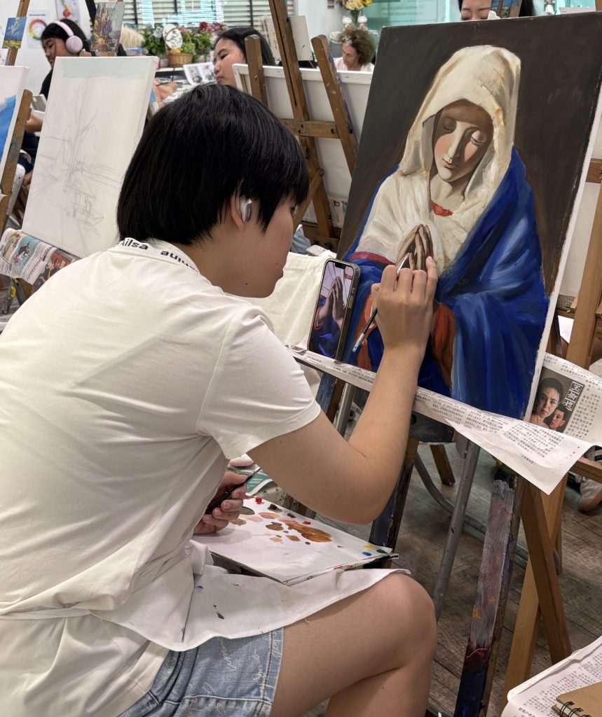 Best Oil Painting Course for Teens in Singapore by Visual Arts Centre EAE Course Portfolio Prep