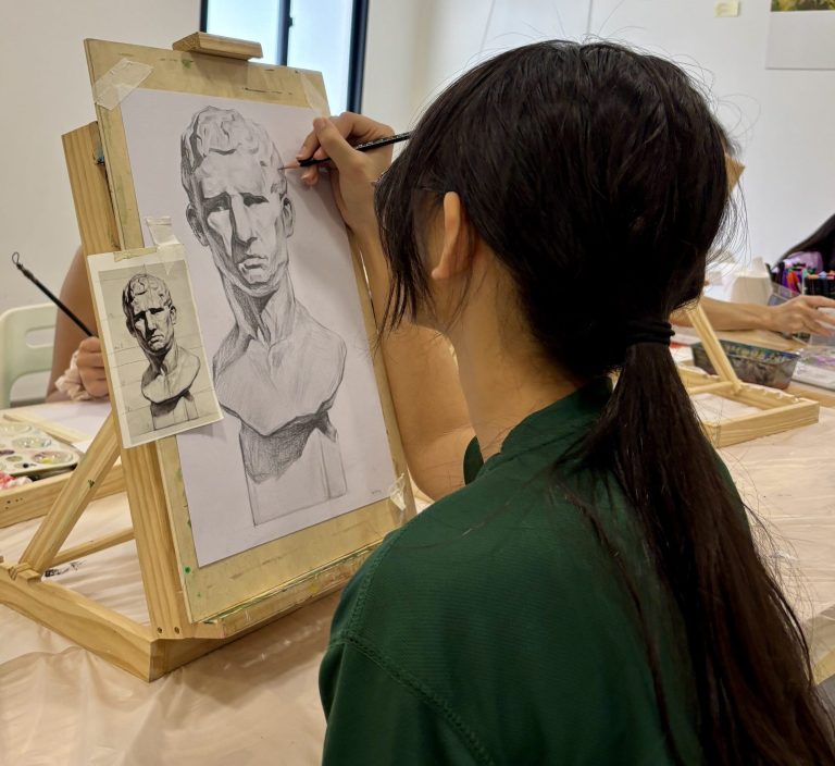 Best Drawing & Sketching Art Course Professional in Singapore by Visual Arts Centre